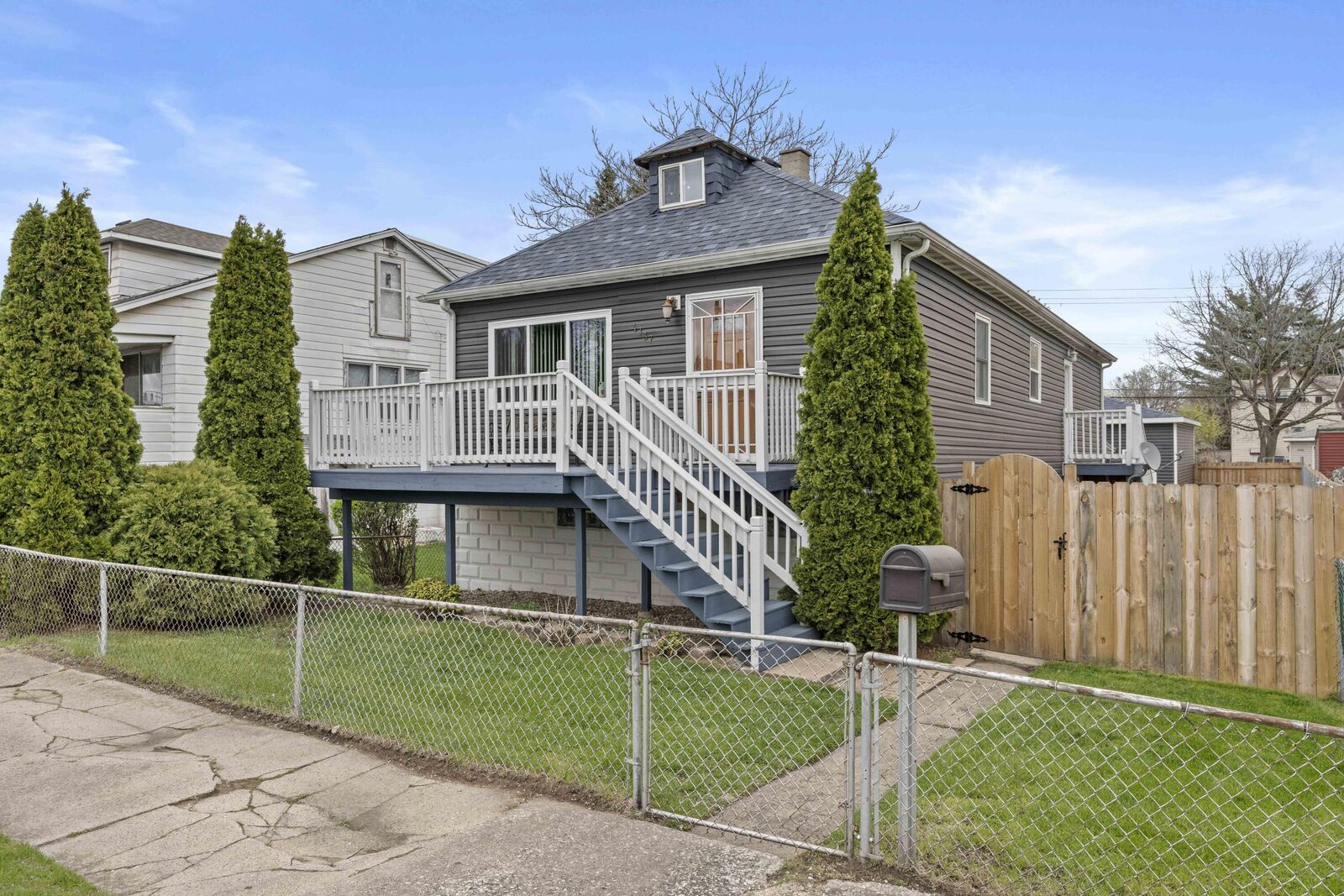 Property Photo: 4337 Clark Avenue IN 46327