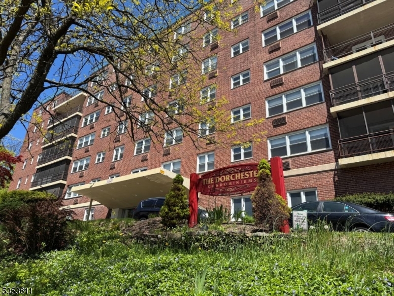 415 Claremont Ave 5F  Montclair Twp. NJ 07042 photo