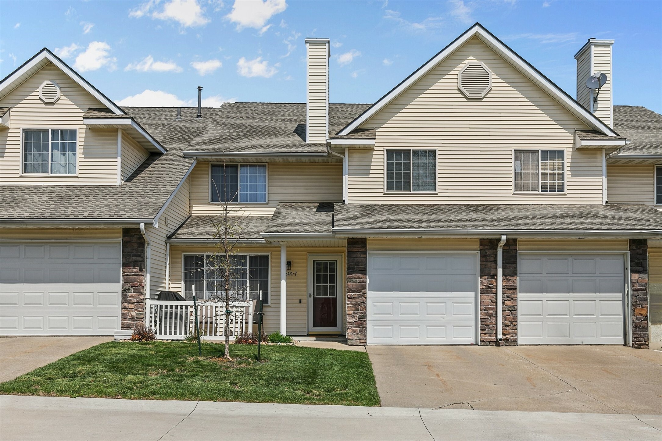 1501 SE Delaware Avenue 7  Ankeny IA 50021 photo