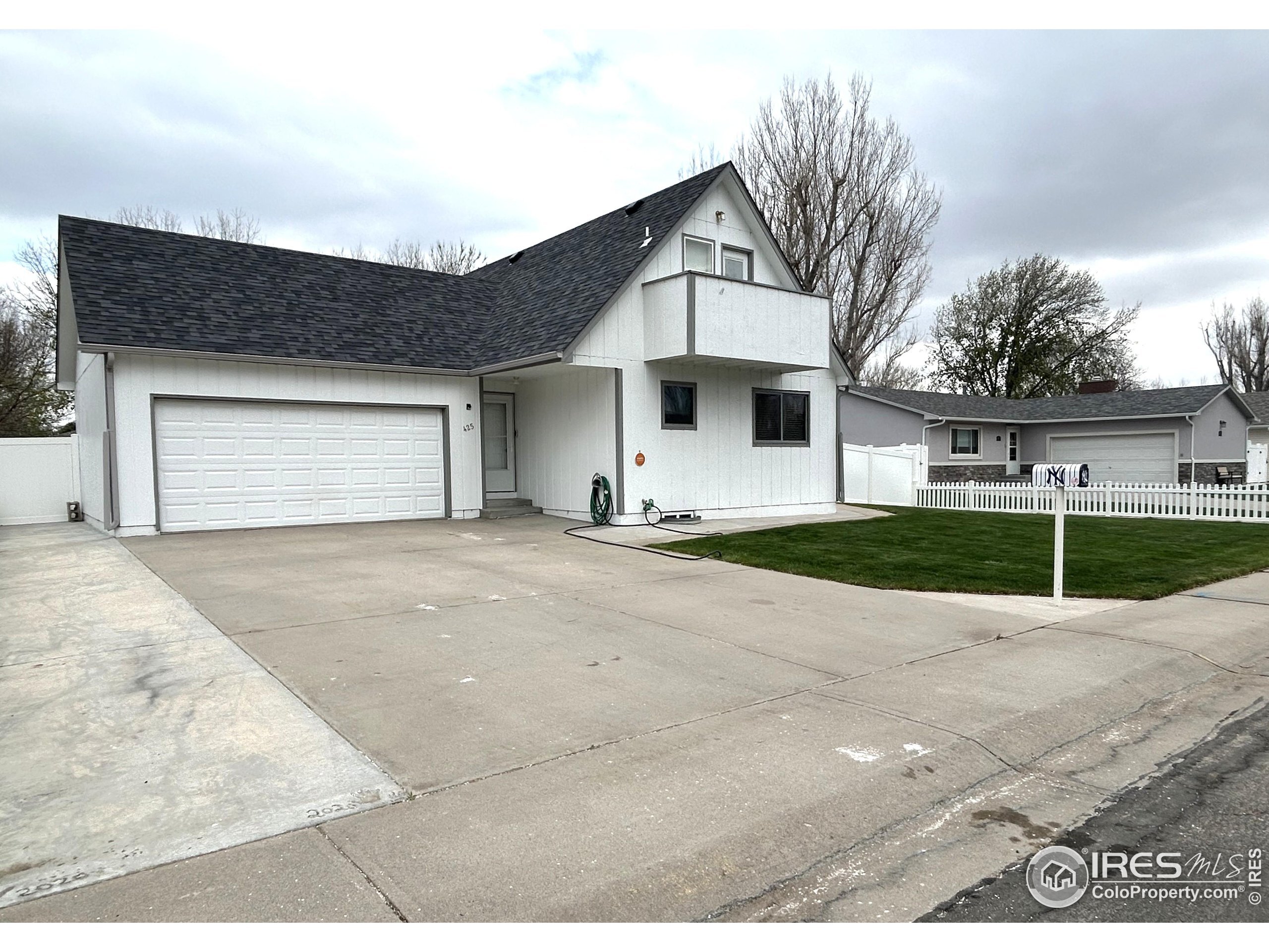 Property Photo:  425 Stanford St  CO 80723 
