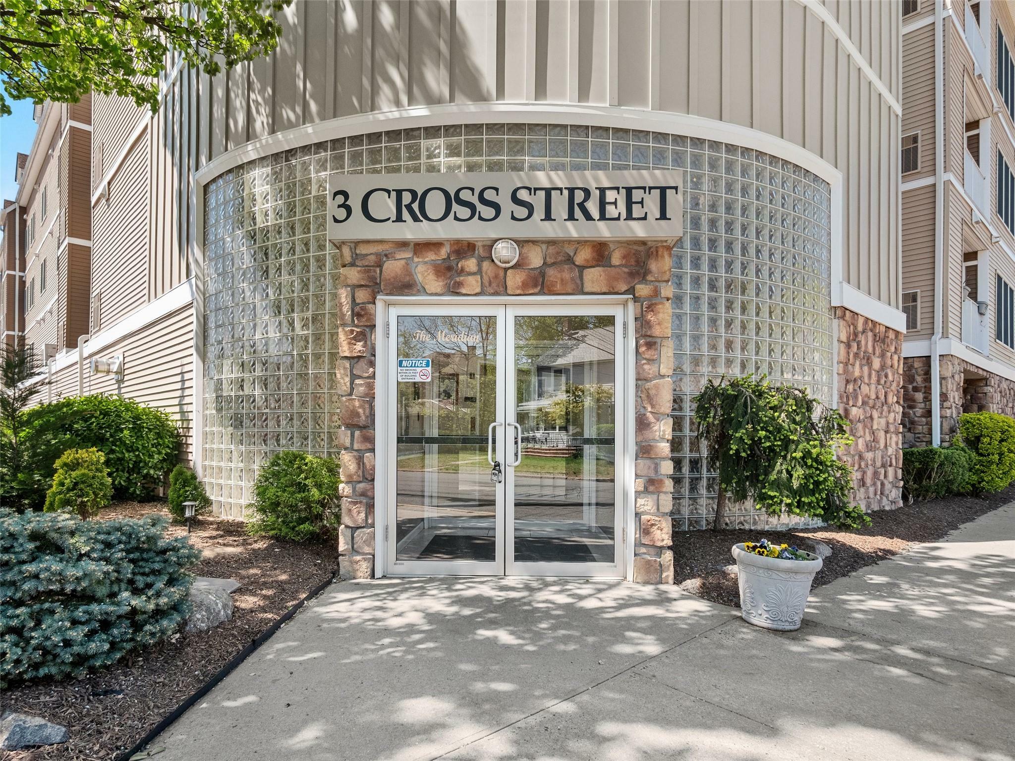 Property Photo: 3 Cross Street 202 NY 10901