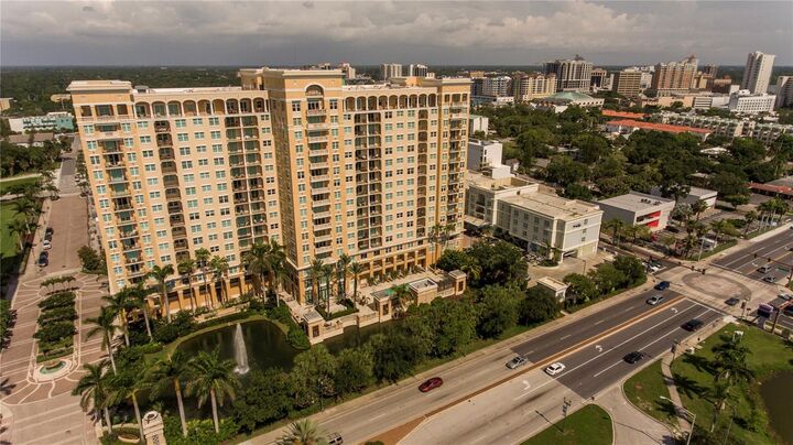 Property Photo:  750 N Tamiami Trail 208  FL 34236 