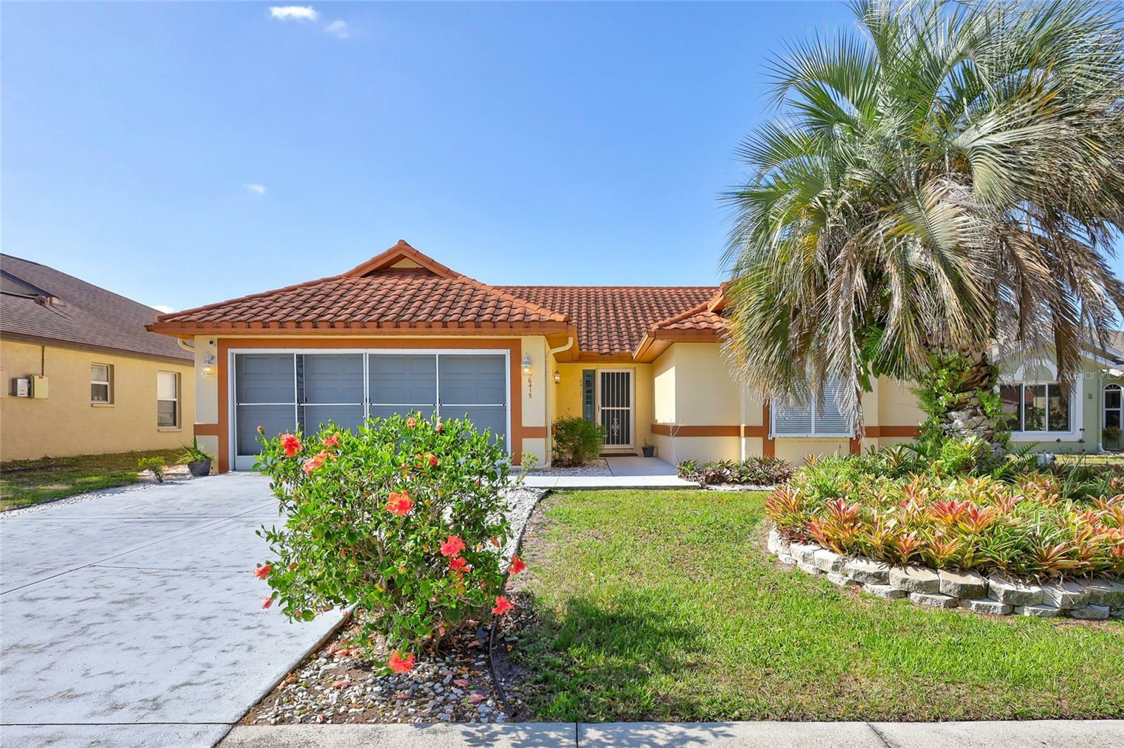 Property Photo: 6415 39th Avenue W FL 34209