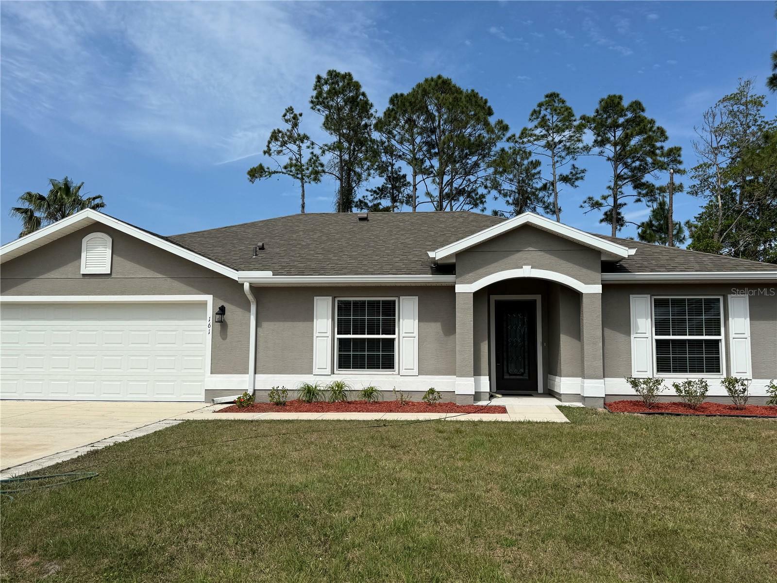 Property Photo: 161 Parkview Drive FL 32164