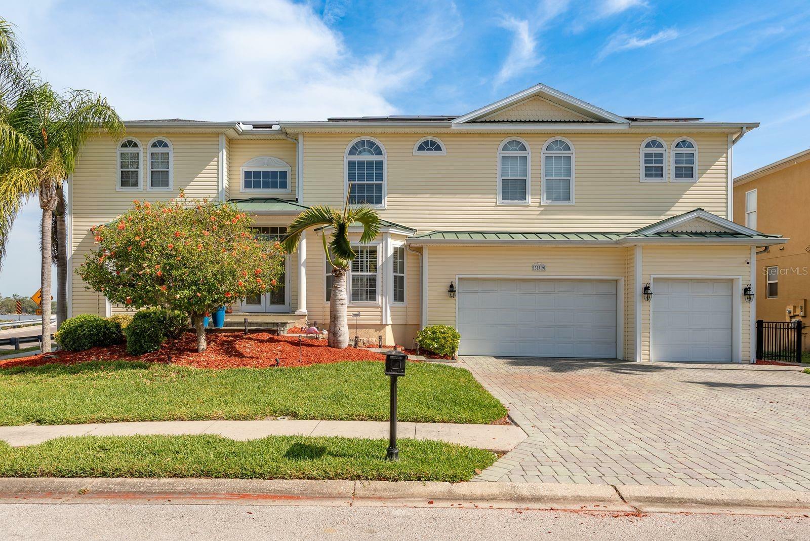 339 Manatee Lane  Tarpon Springs FL 34689 photo