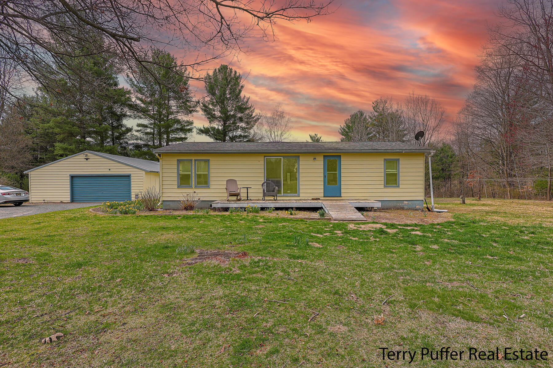 Property Photo: 3345 W Madison Road MI 49420
