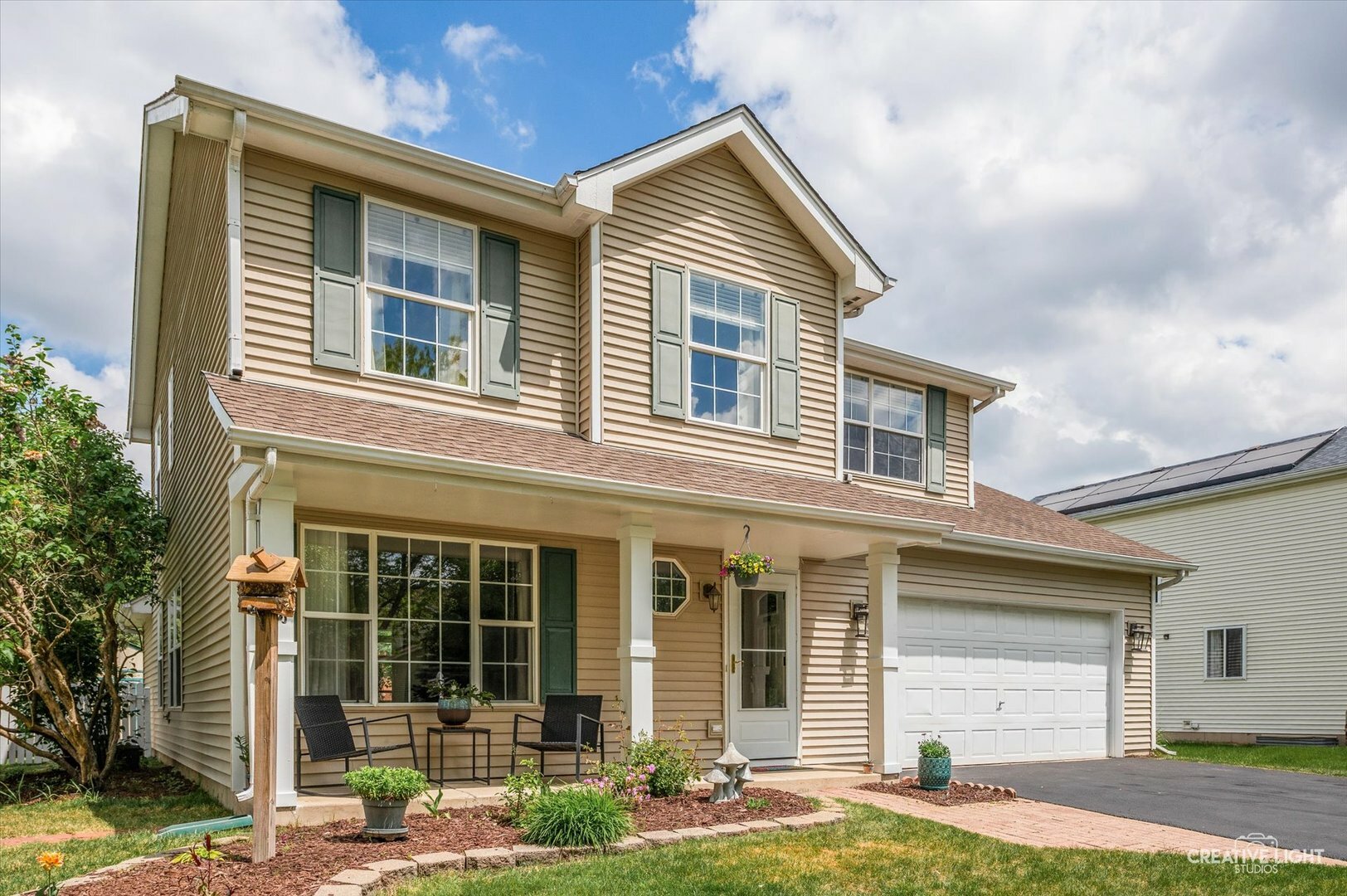 Property Photo: 1118 Golden Oaks Parkway IL 60506