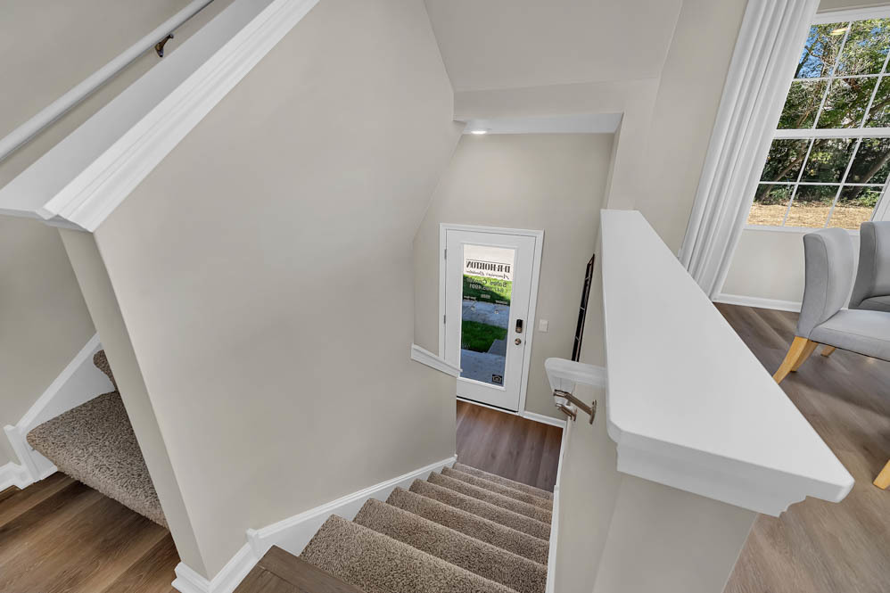 Property Photo: 305 Foxglove Drive IL 60103