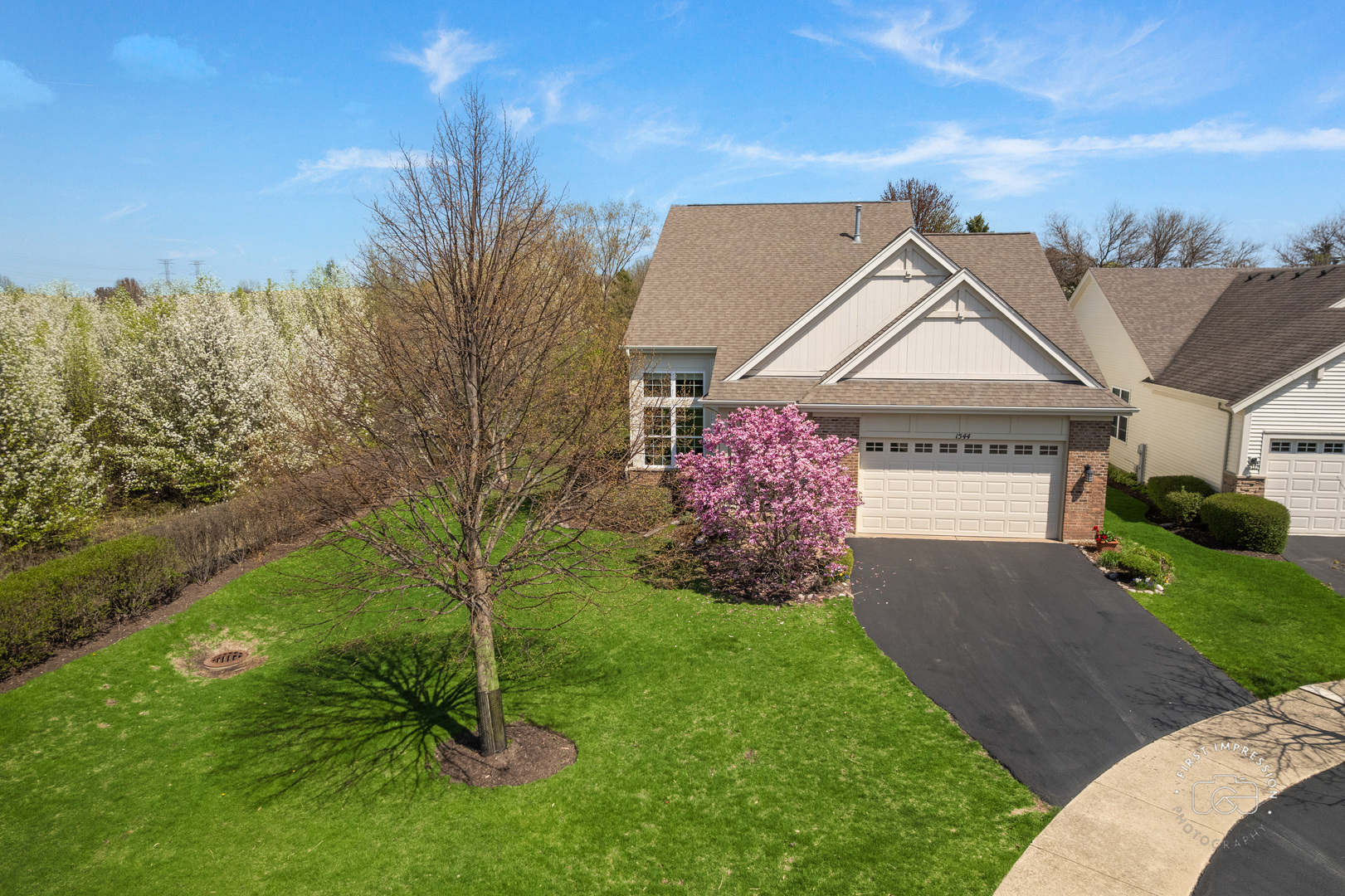 1544 Mansfield Drive  Aurora IL 60502 photo