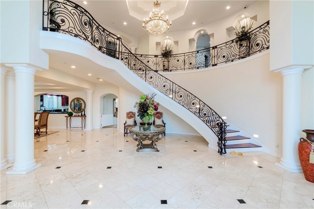 Property Photo: 9622 Haledon Avenue CA 90240