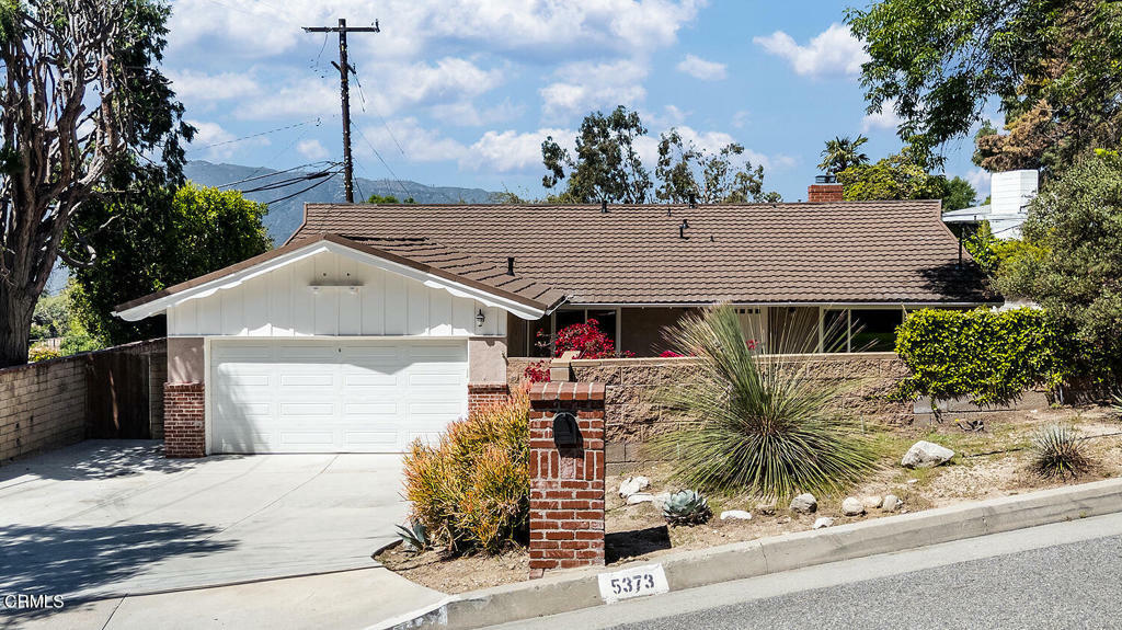 5373 Ocean View Boulevard  La Canada Flintridge CA 91011 photo