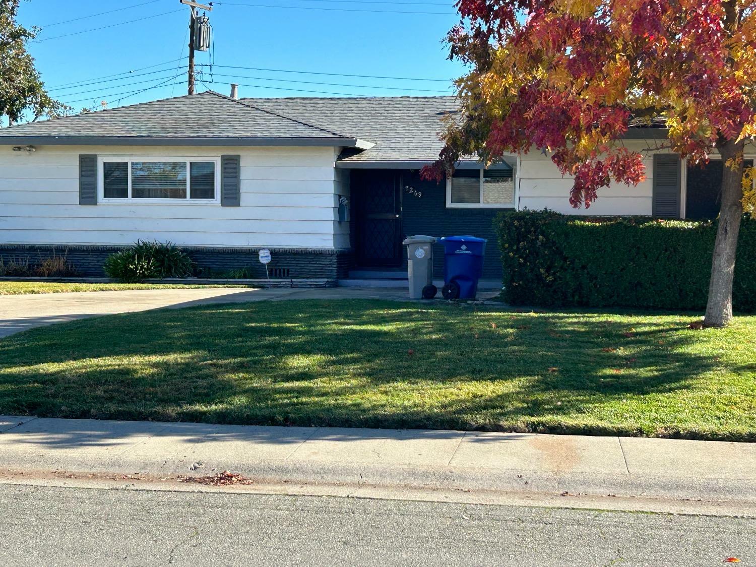 Property Photo: 7269 Camino Del Rey Street CA 95831