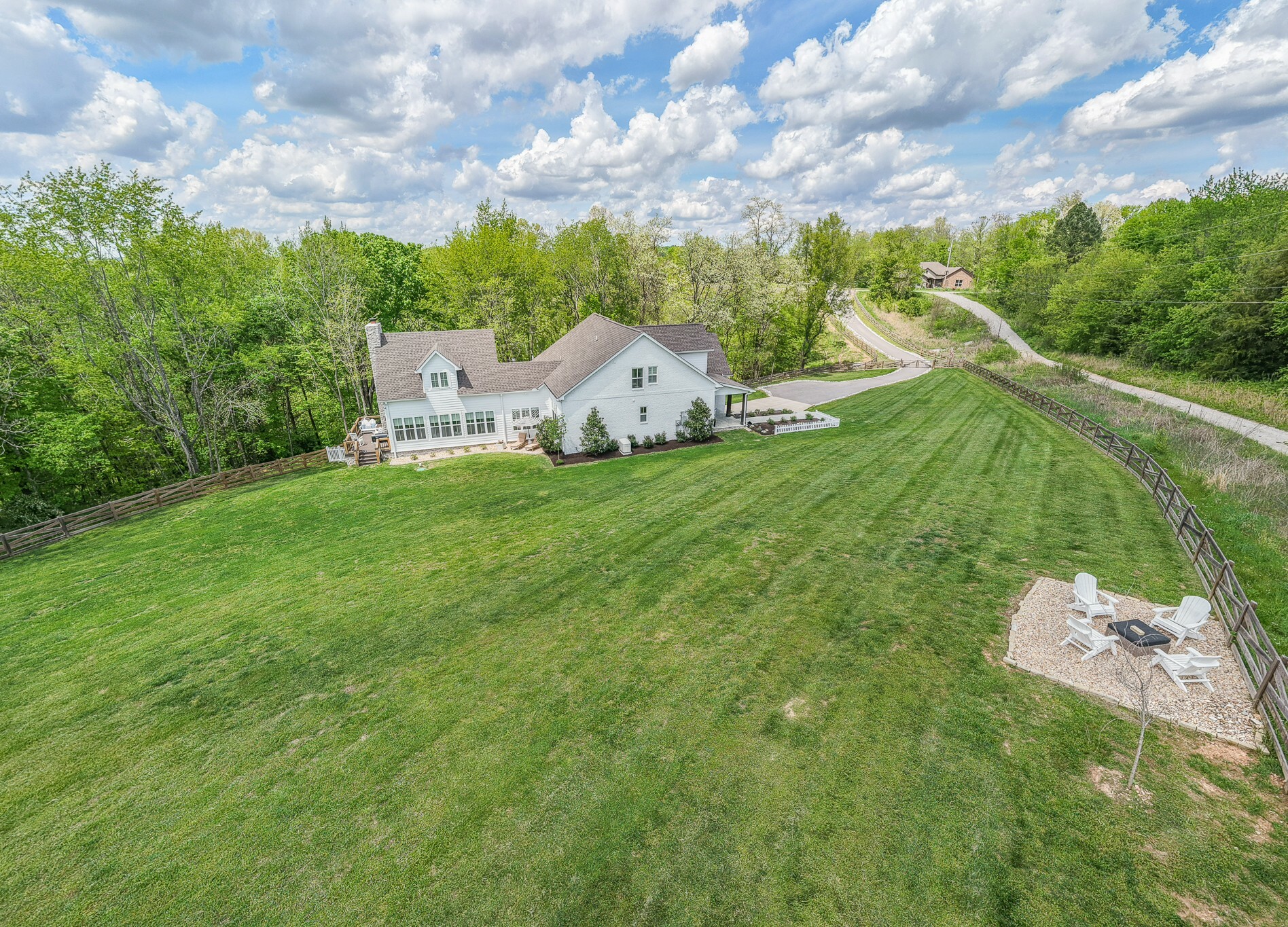 6615 Herbert Shannon Rd  Springfield TN 37172 photo