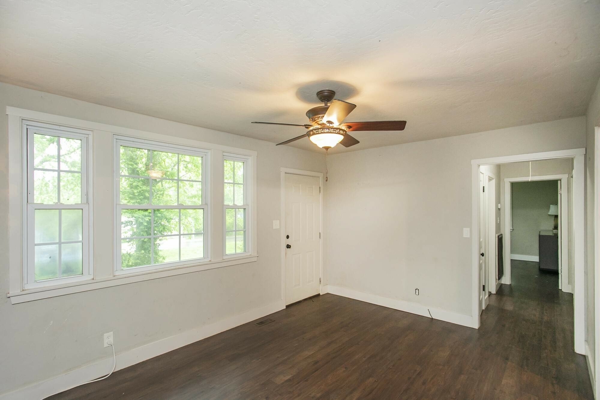 Property Photo: 313 Archwood Dr TN 37115