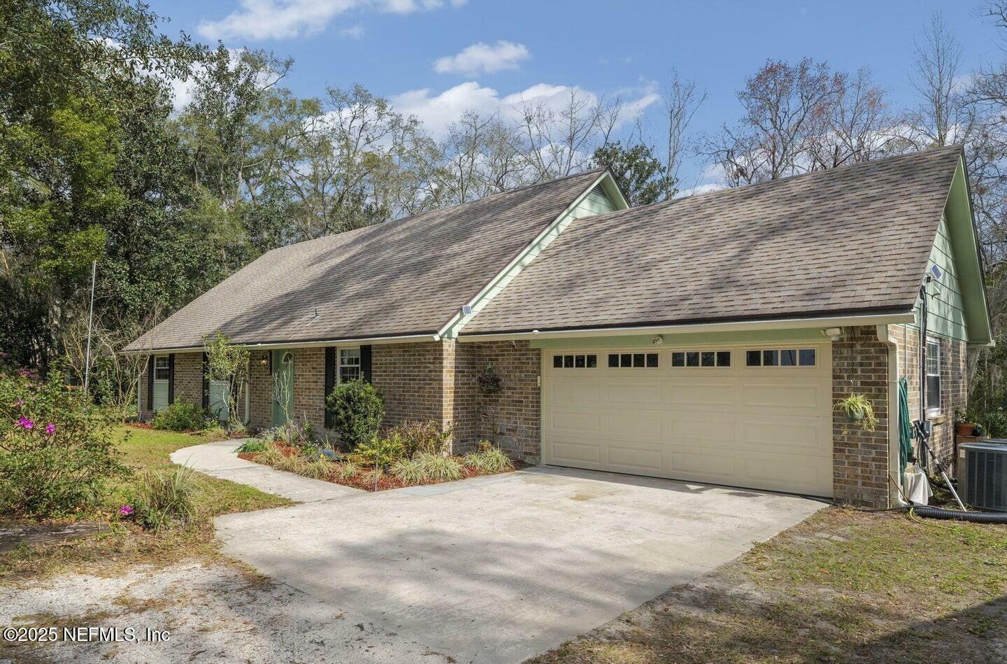 Property Photo: 2087 Harvard Street FL 32068