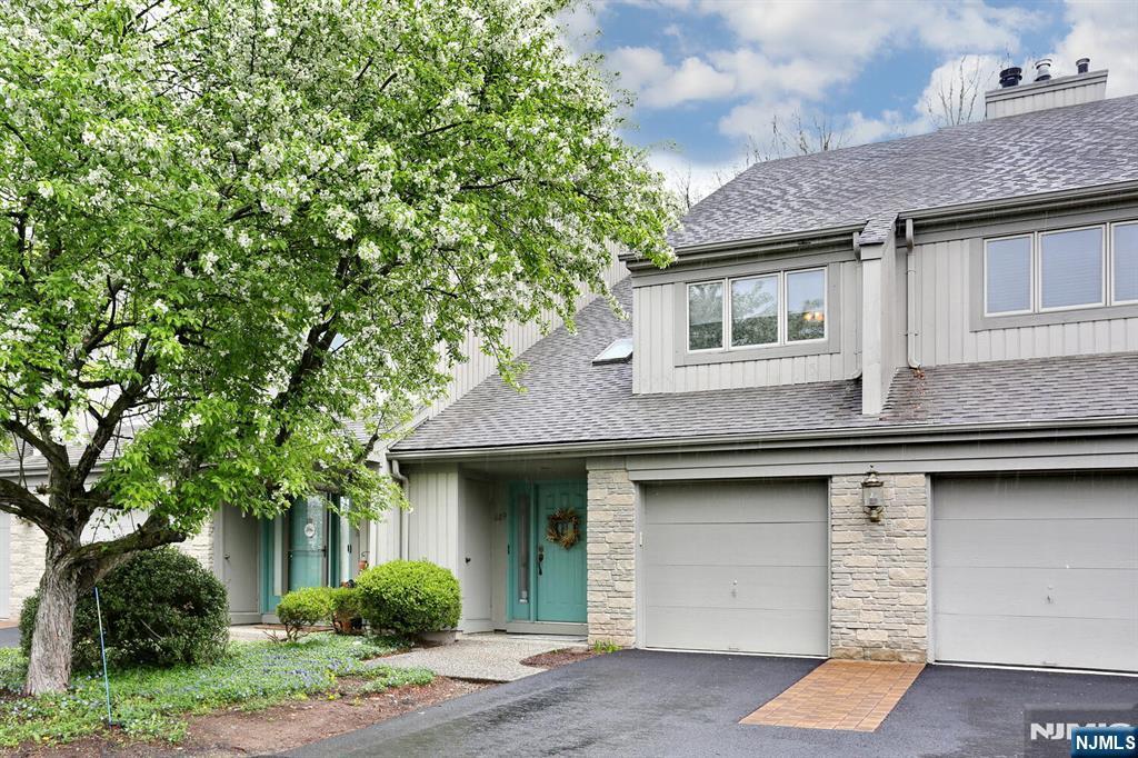 Property Photo: