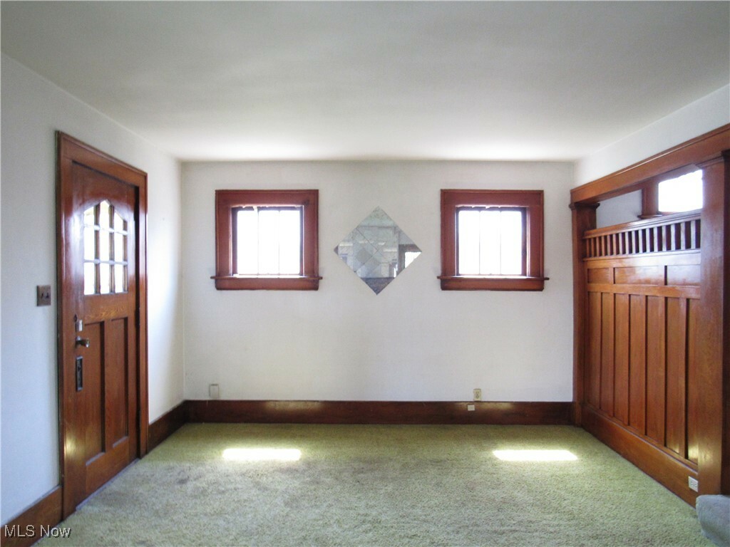 Property Photo: 1074 Taylor Street OH 44307