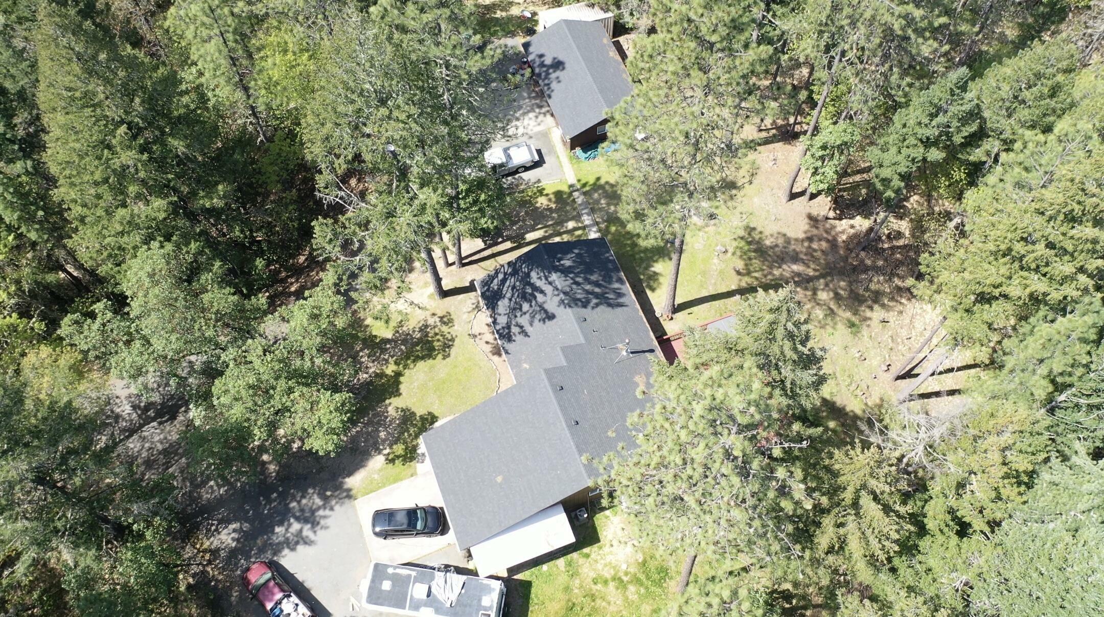 Property Photo: 10058 Lower River Road OR 97526