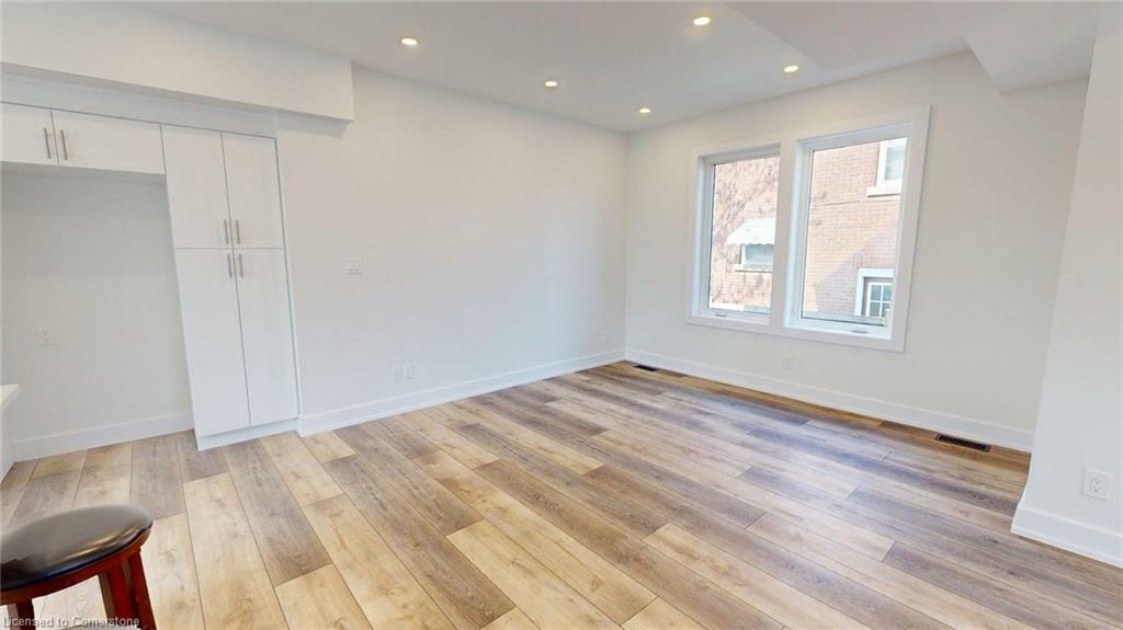 Property Photo: 204 Queenston Street ON L2R 2Z7