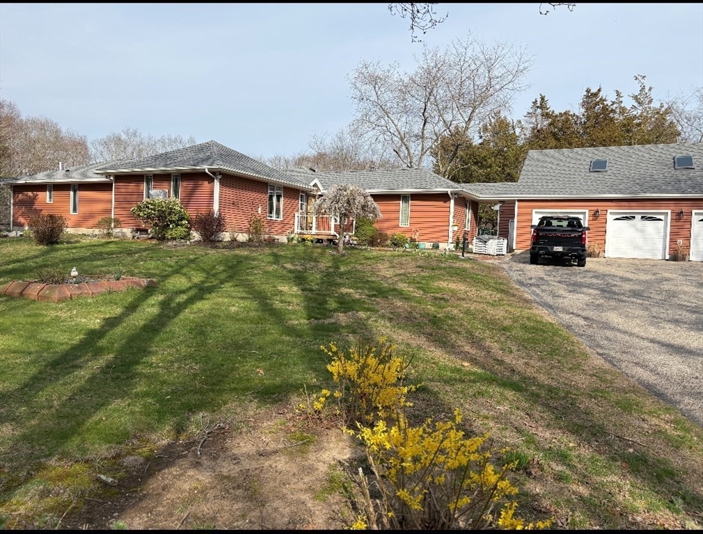 83 Peck Street  Rehoboth MA 02769 photo