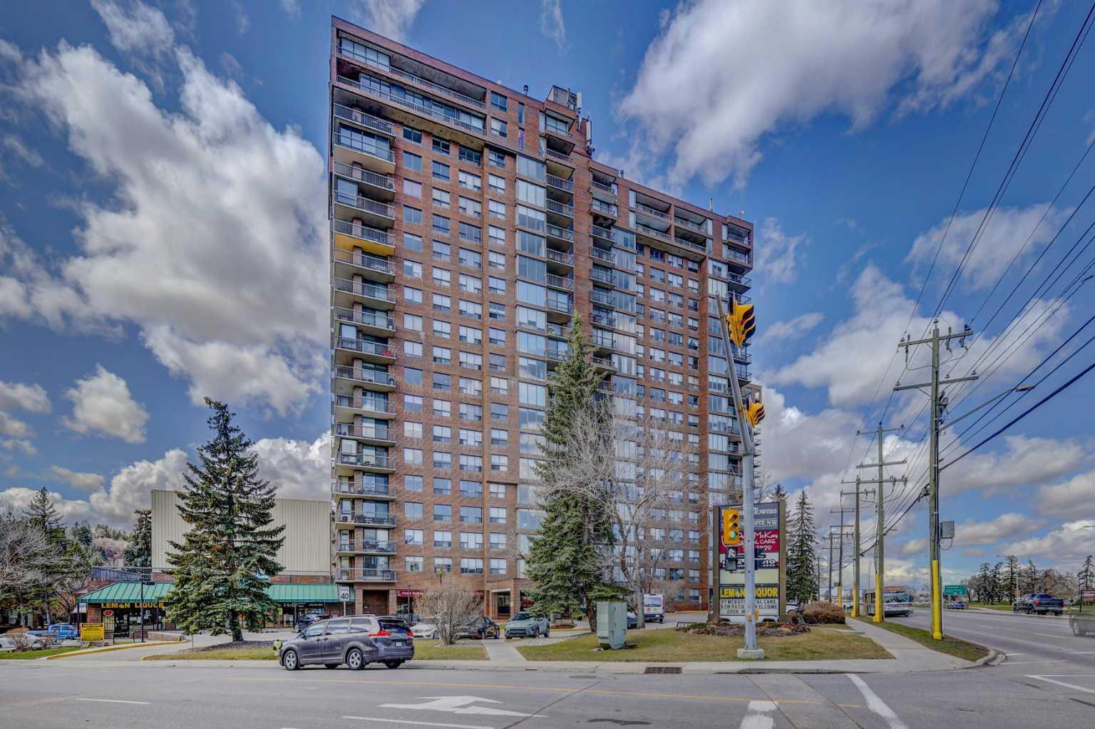 Photo de la propriété: 145 Point Drive NW 1501 AB T3B 4W1