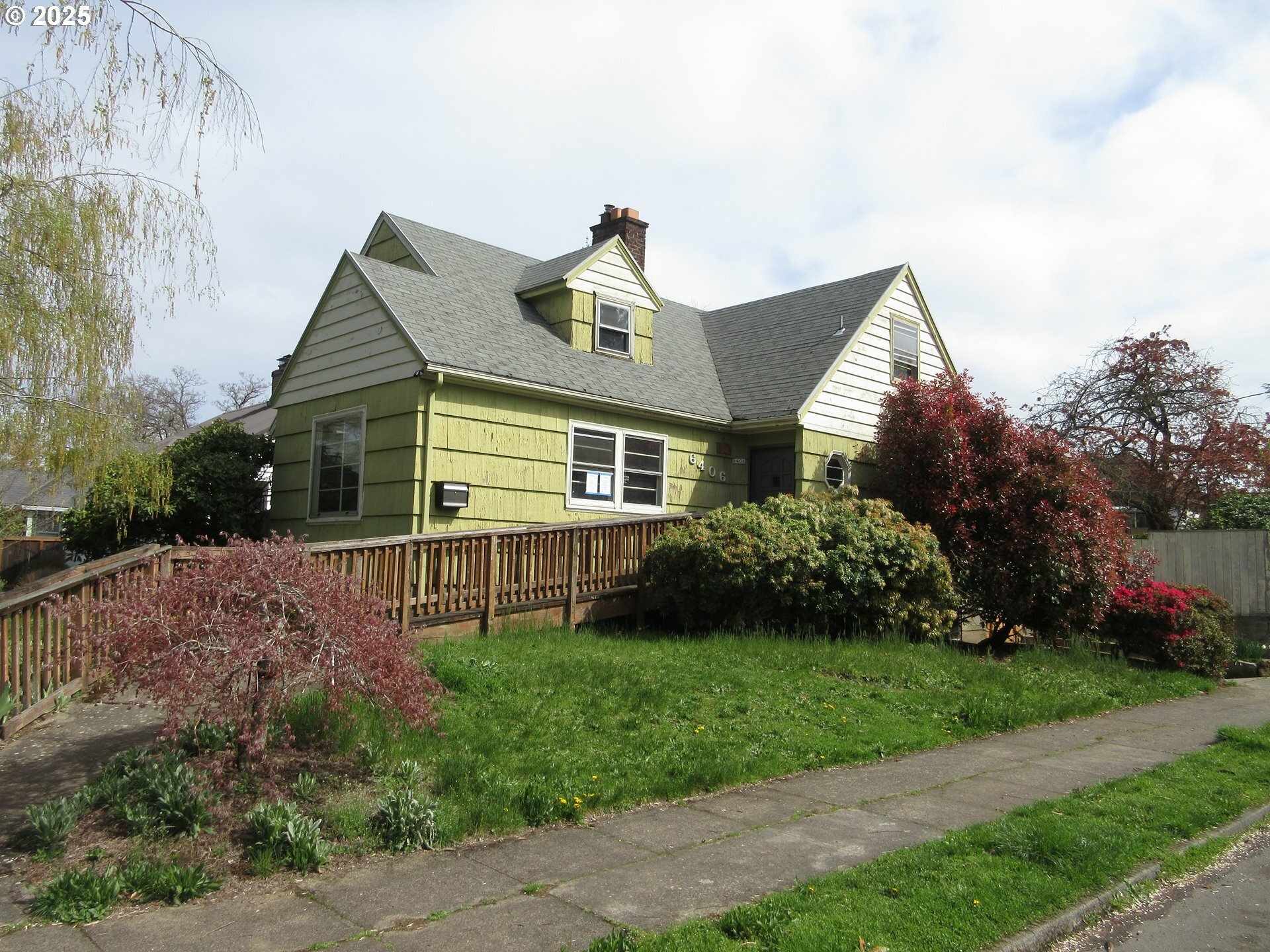 6406 NE 24th Ave  Portland OR 97211 photo