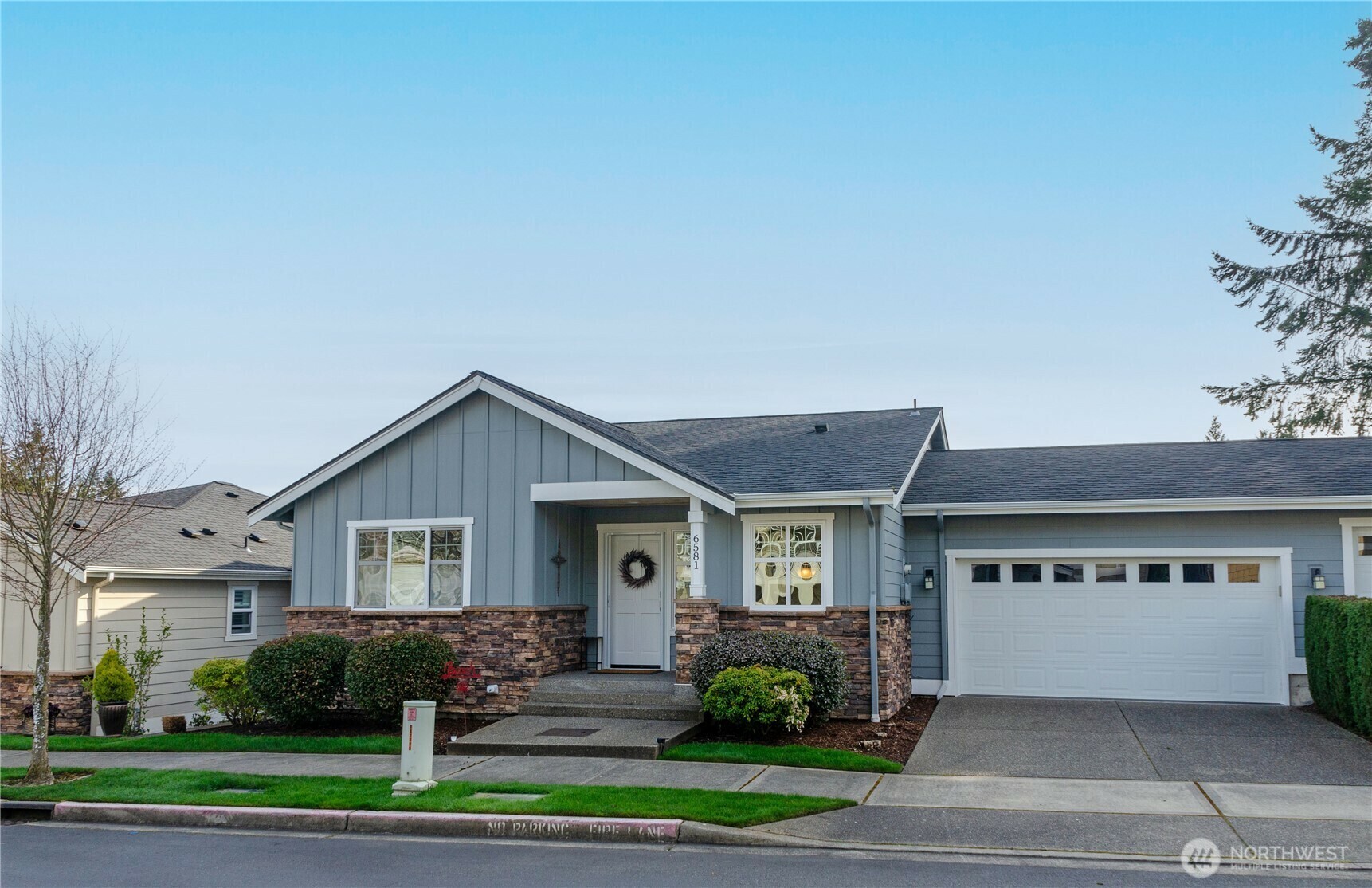 6581  Hunt Highlands Loop 9  Gig Harbor WA 98335 photo