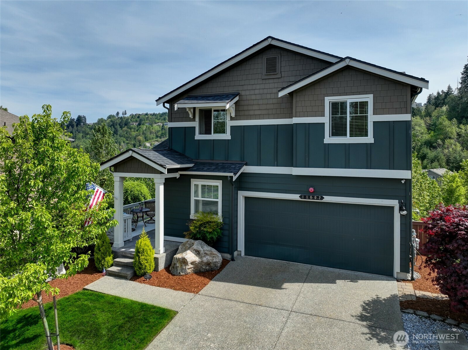 Property Photo: 11002 166th Avenue E WA 98391