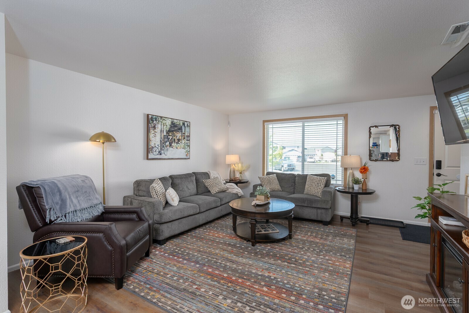 Property Photo: 2117 S Dilley Avenue WA 98837