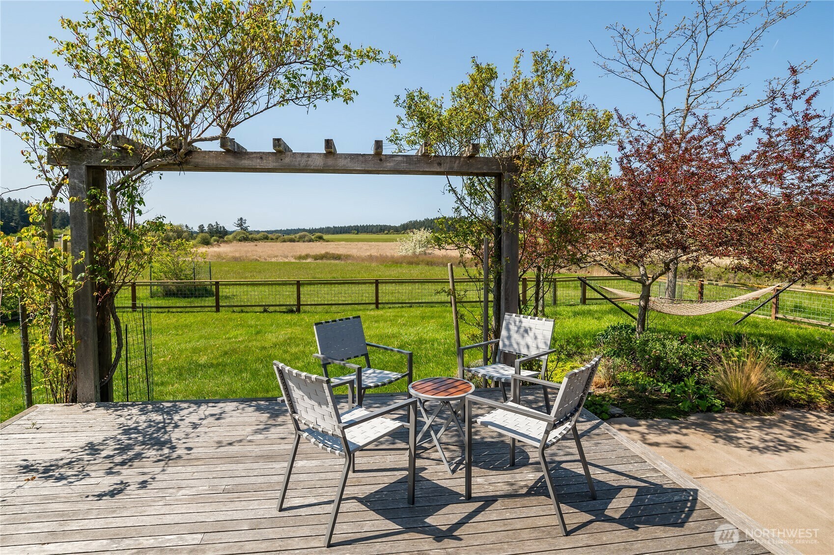 Property Photo:  140  Sweetbrier Lane  WA 98261 