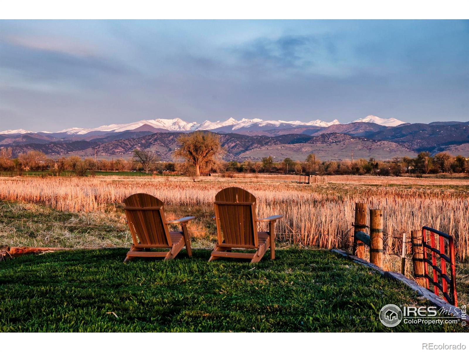 Property Photo: 7929 Valmont Road CO 80301