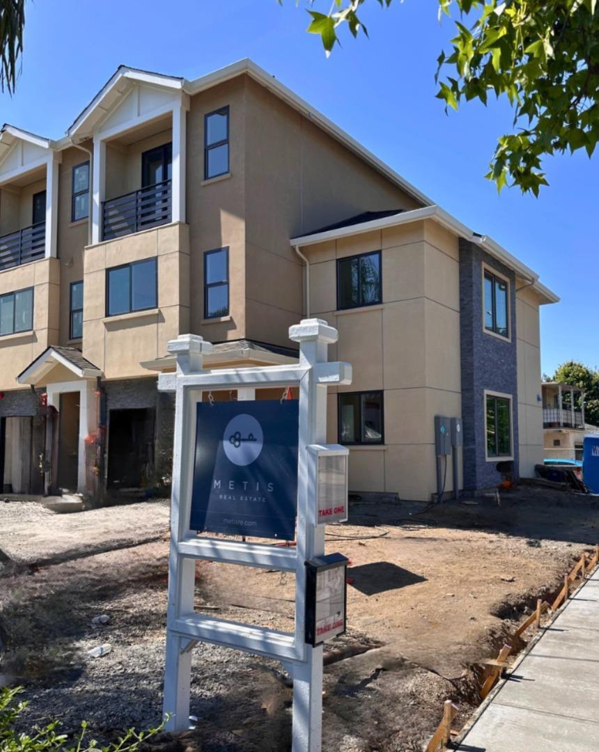 Property Photo: 523 Union Avenue CA 95008