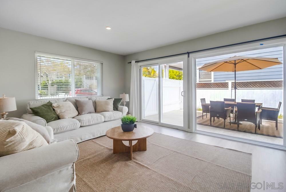 Property Photo: 745 D CA 92118