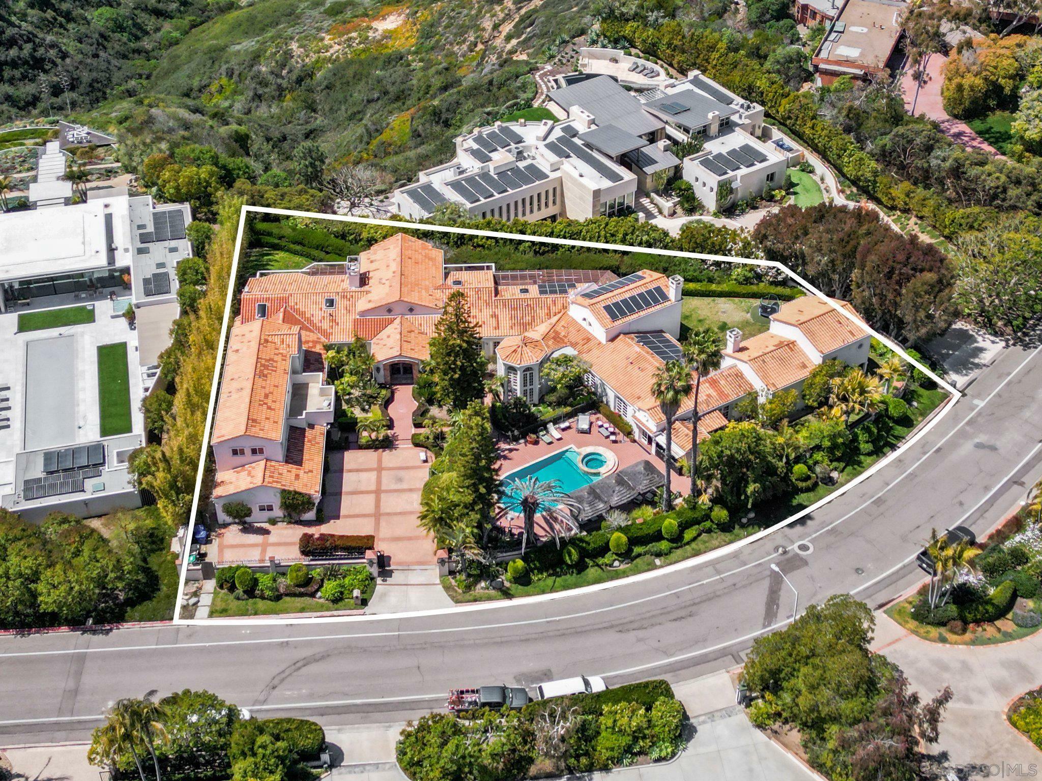 Property Photo: 9450 La Jolla Farms Road CA 92037