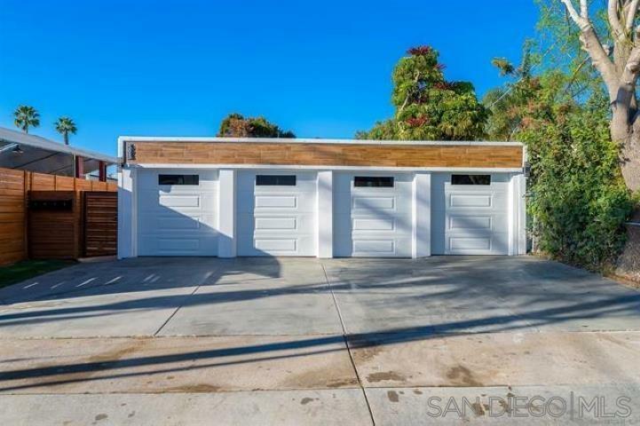 Property Photo: 593 Casselman St CA 91910