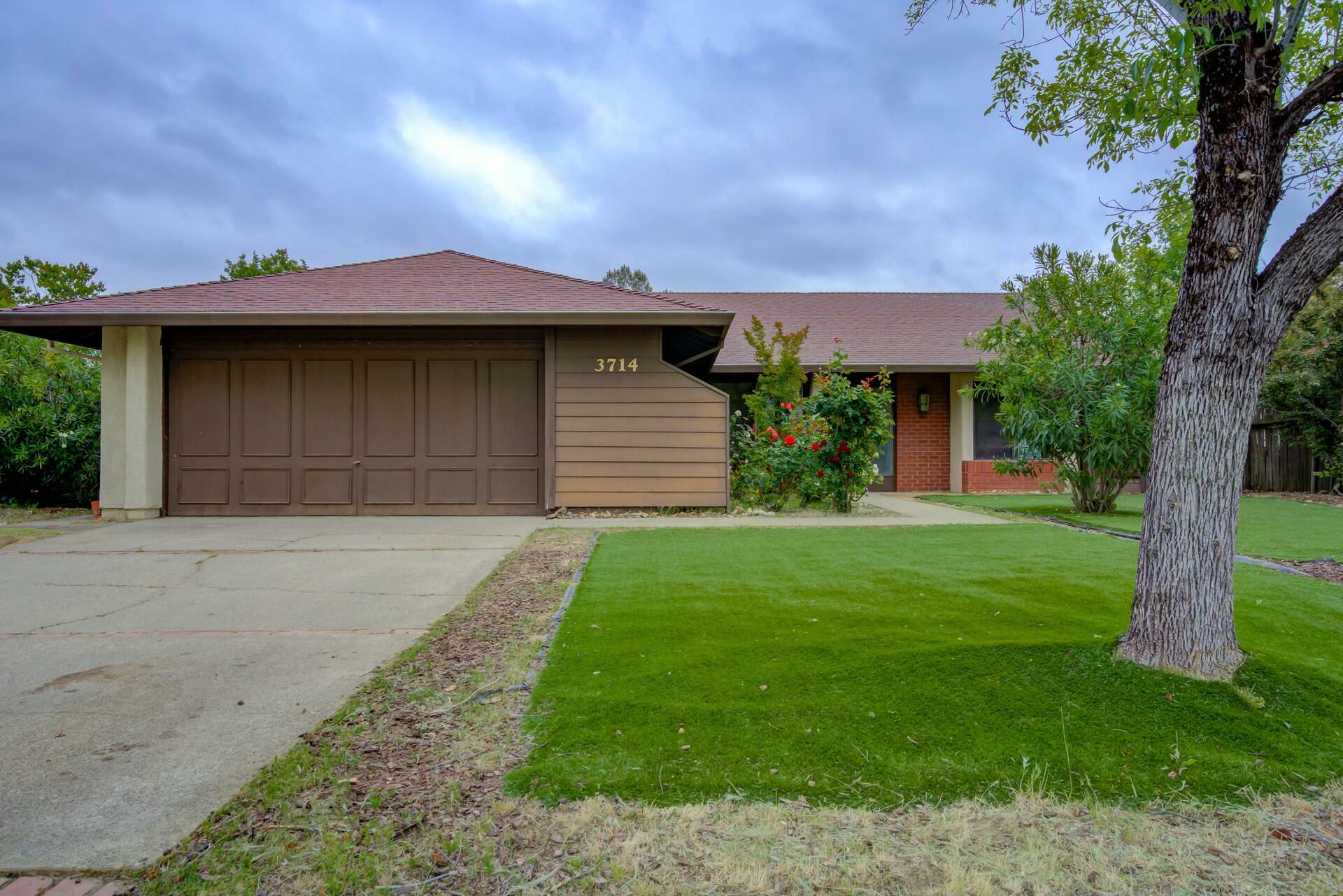 Property Photo: 3714 Fujiyama Way CA 96001