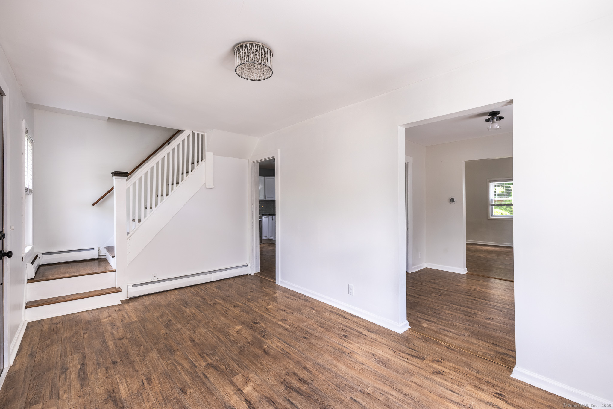Property Photo:  18 Forest Avenue  CT 06484 