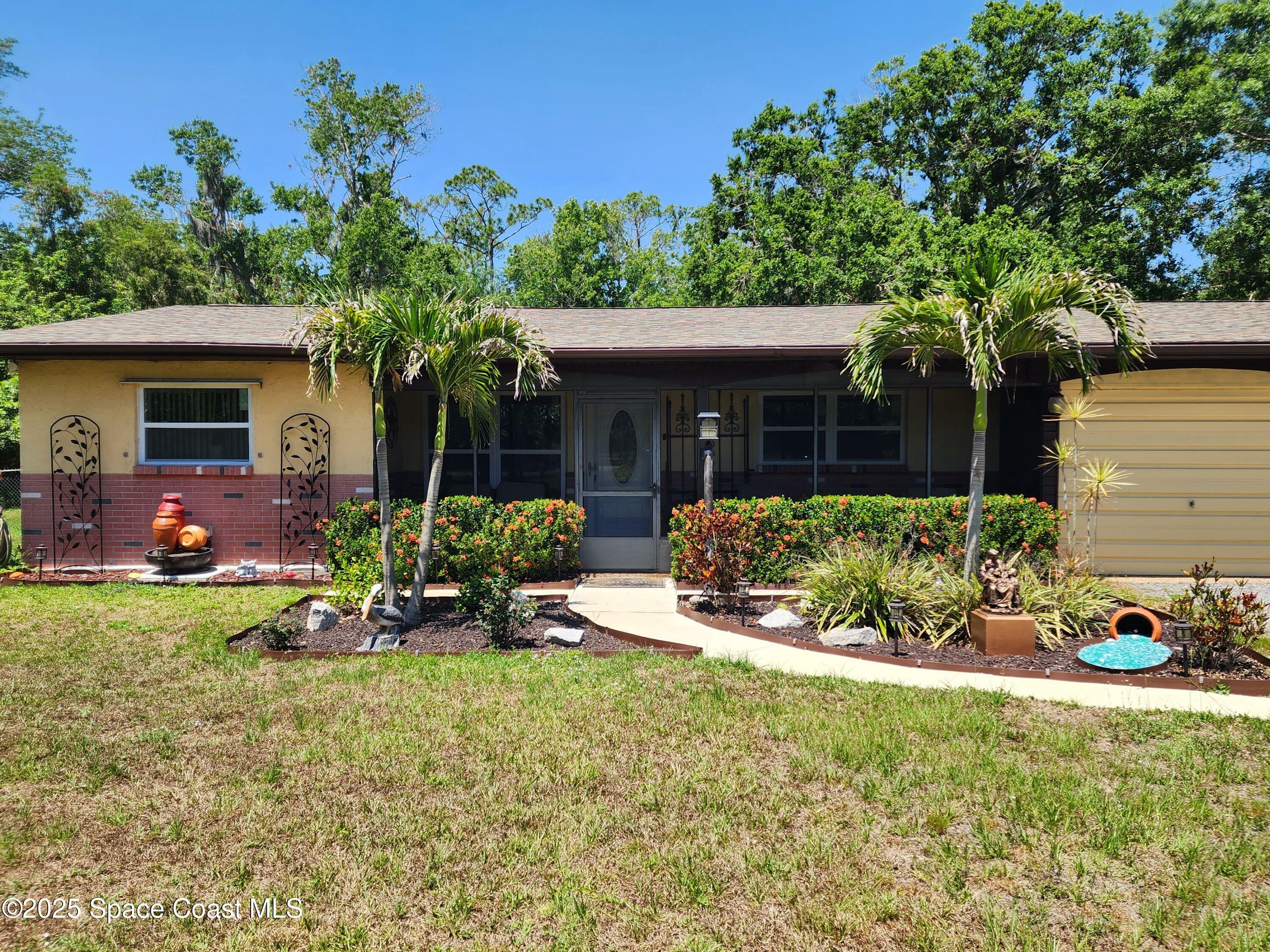 Property Photo: 2760 Michigan Street FL 32904