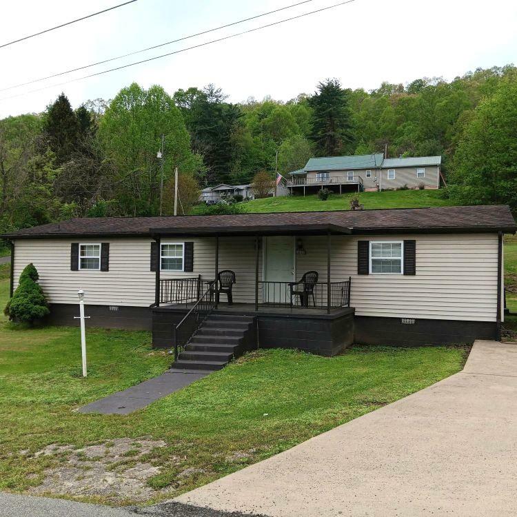 Property Photo: 1601 16th St. OH 45663