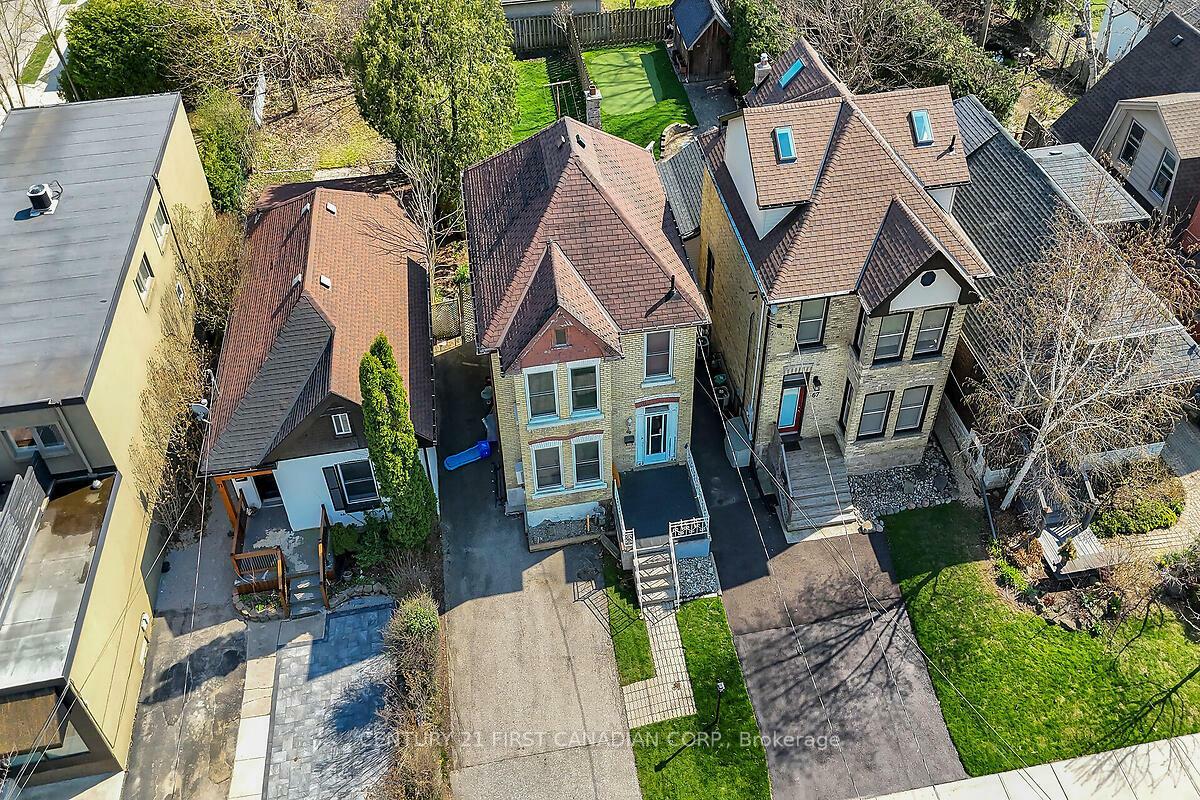 Property Photo: 69 Briscoe Street E ON N6C 1W9