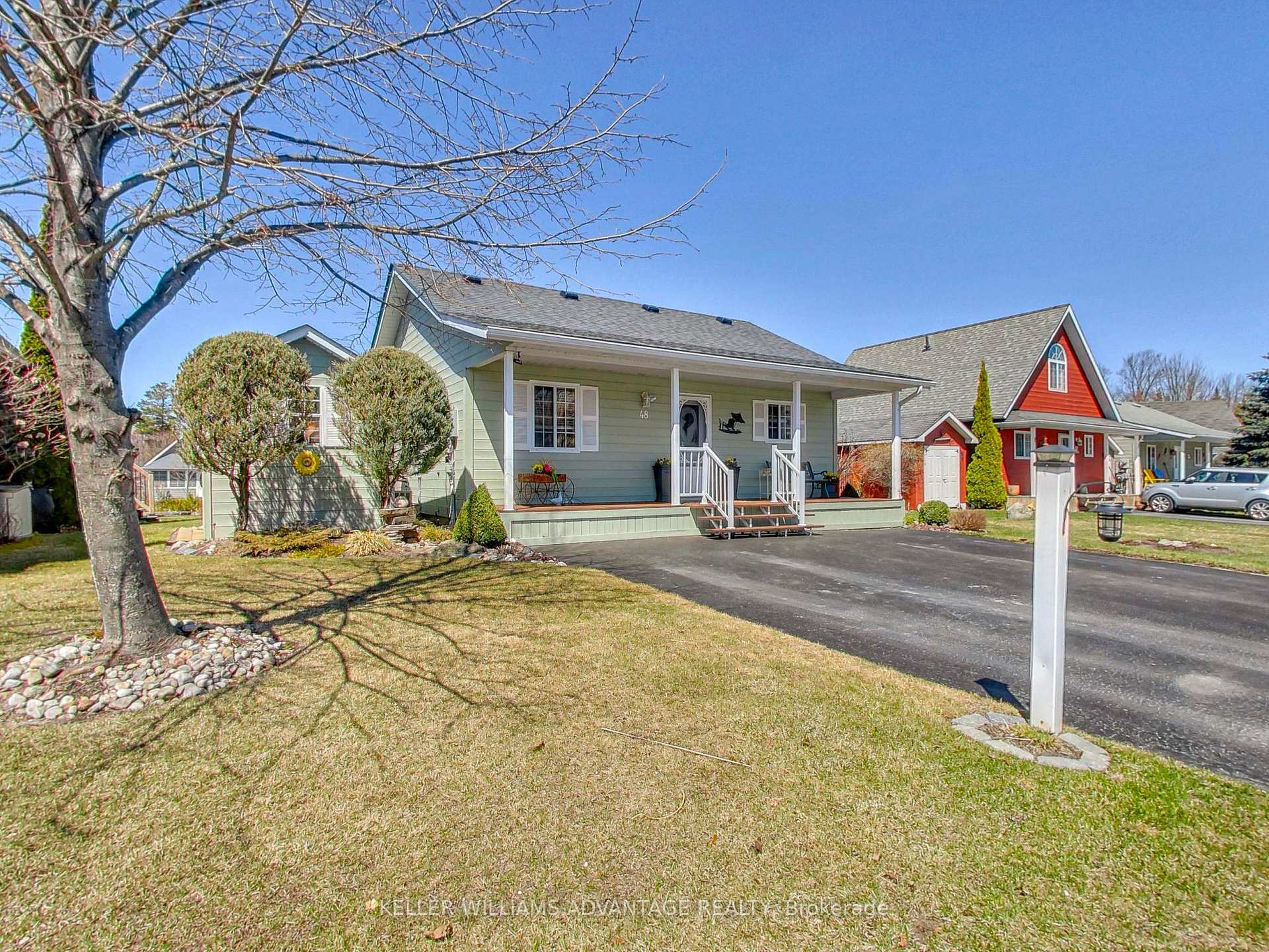 Property Photo: 48 Madawaska Trail ON L9Z 1X7