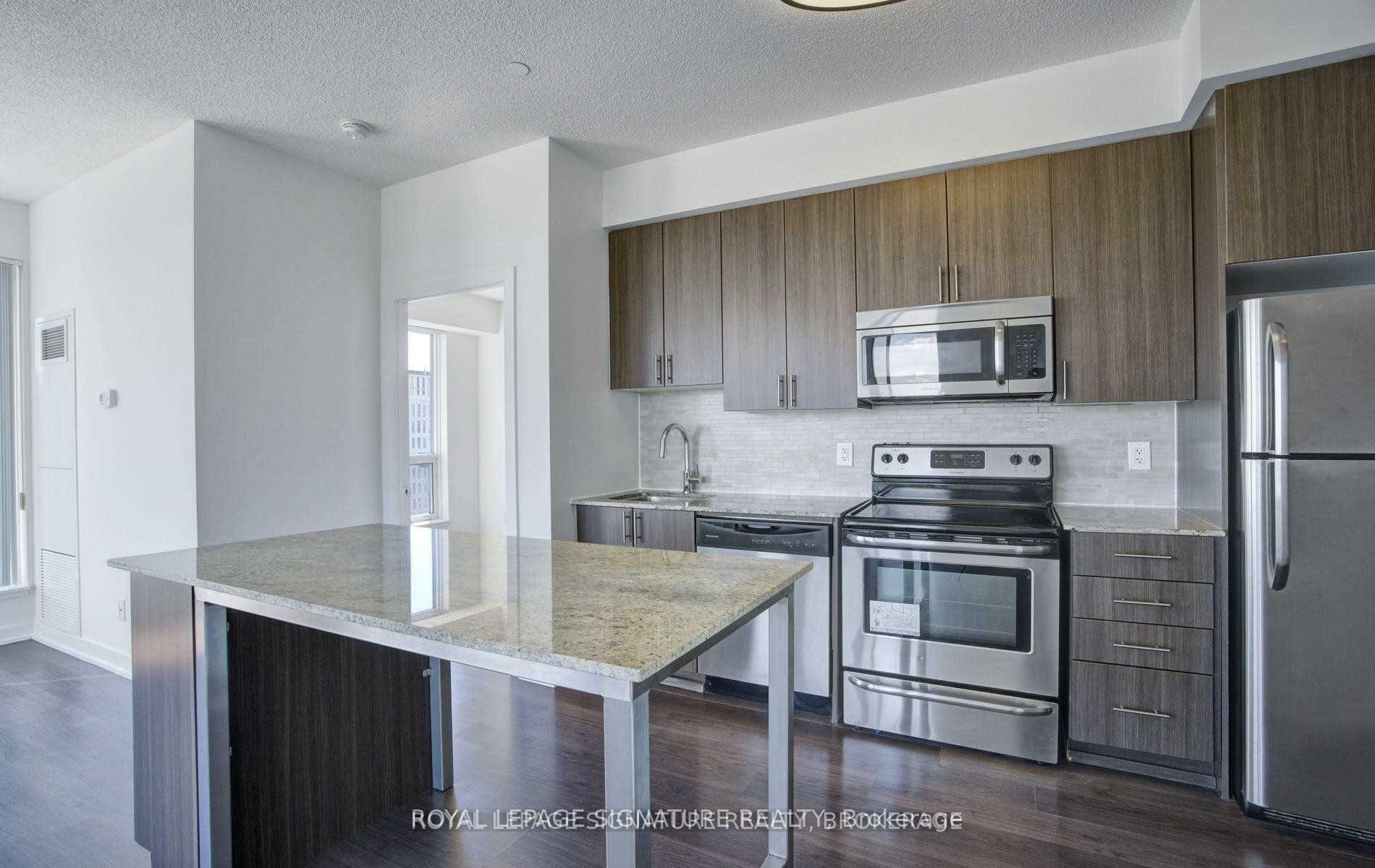 Property Photo: 225 Sackville Street 2610 ON M5A 0B9