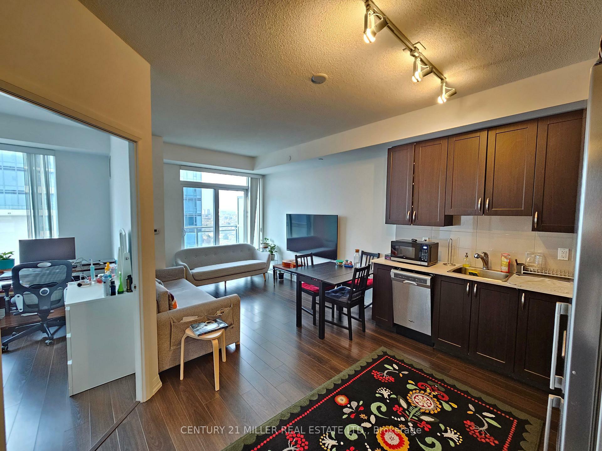 Property Photo: 55 Ann O'Reilly Road 1812 ON M2J 0E1