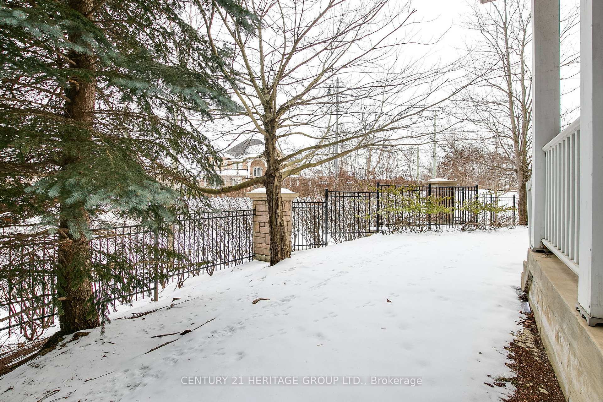 Photo de la propriété: 10 Post Oak Drive 7 ON L4E 4H8
