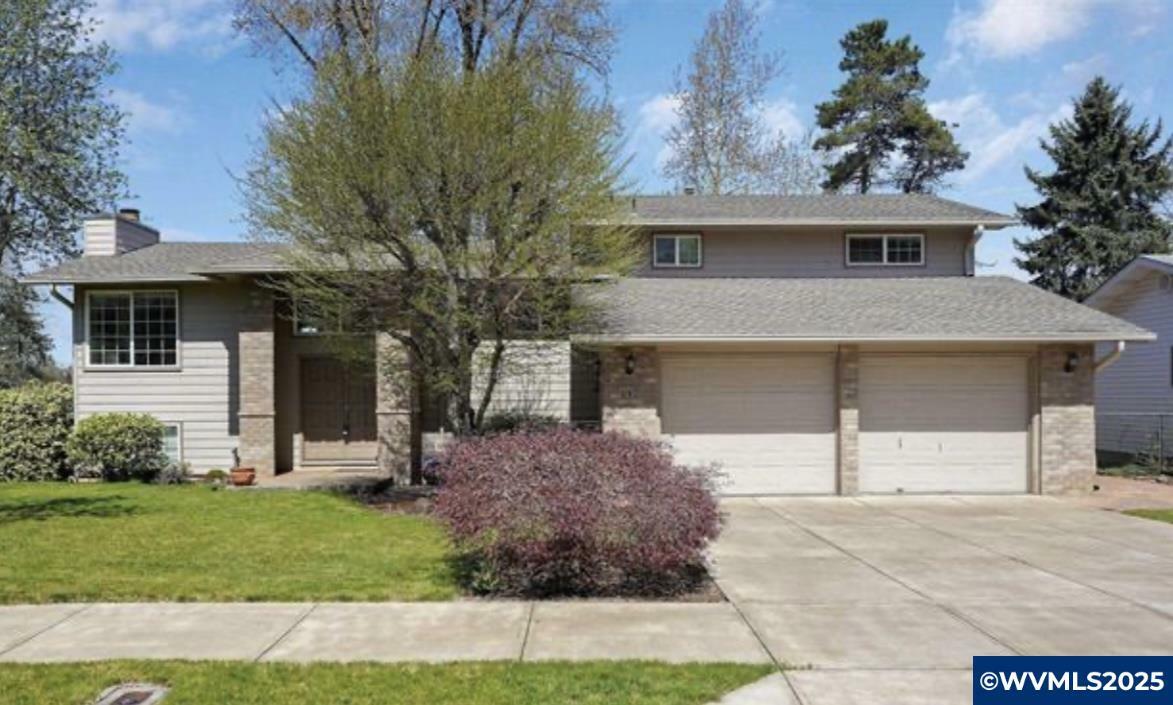 Property Photo: 517 Joseph Ct SE OR 97302