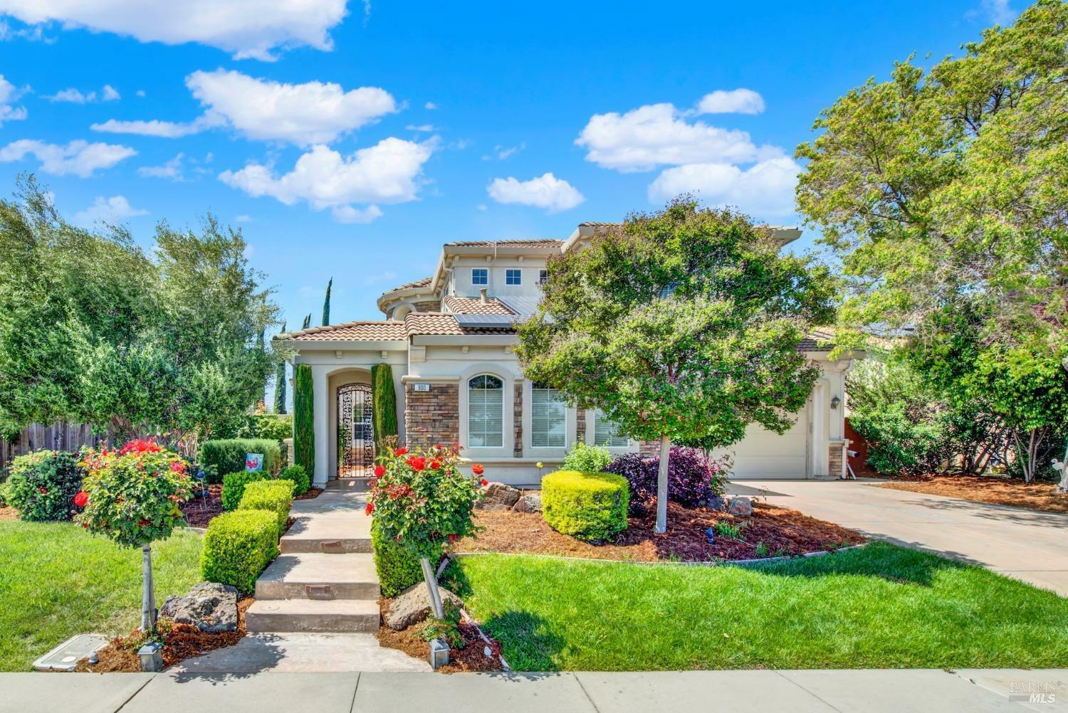 Property Photo: 900 Shelter Cove Court CA 95688