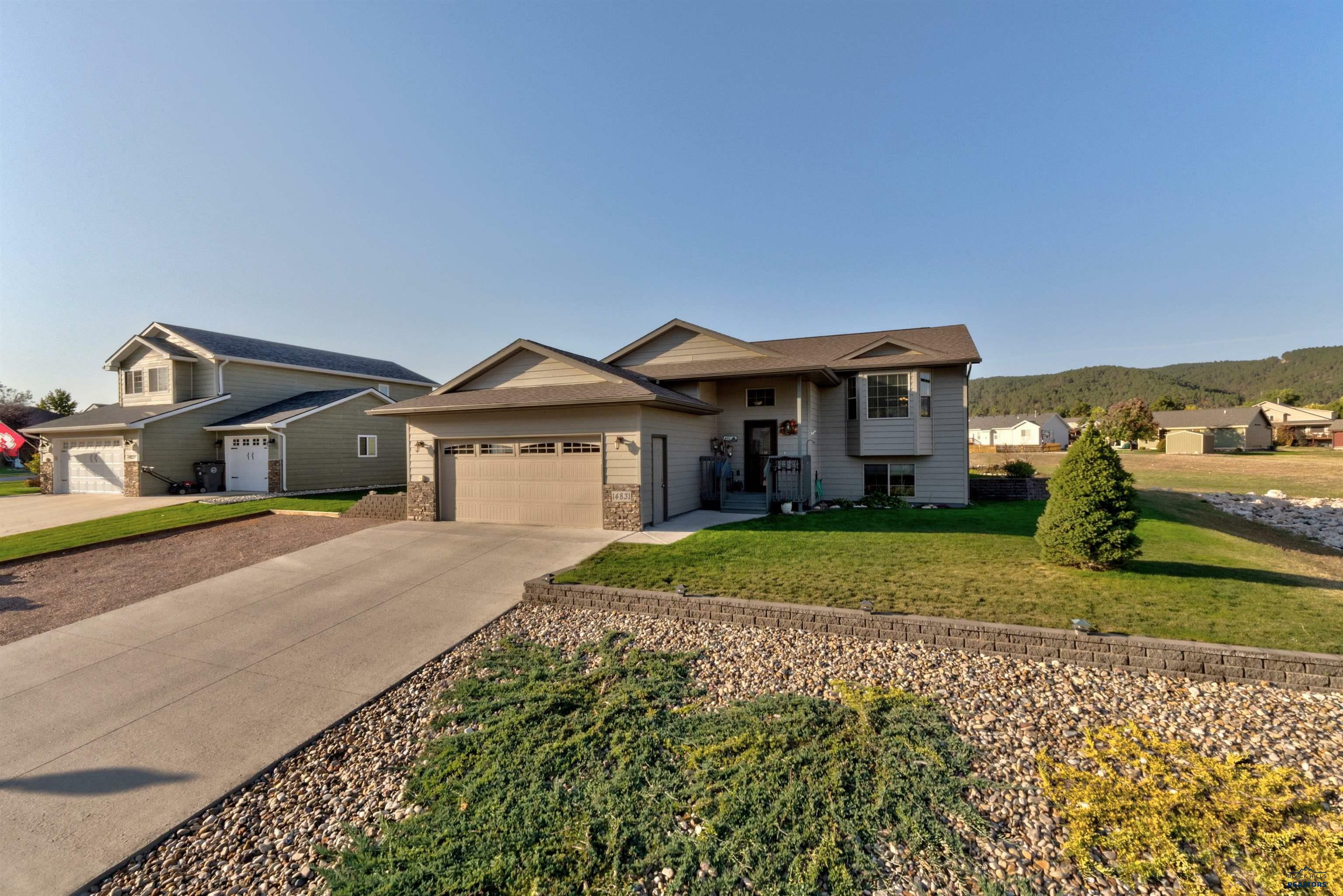 Property Photo: 14831 Glenwood Dr SD 57769
