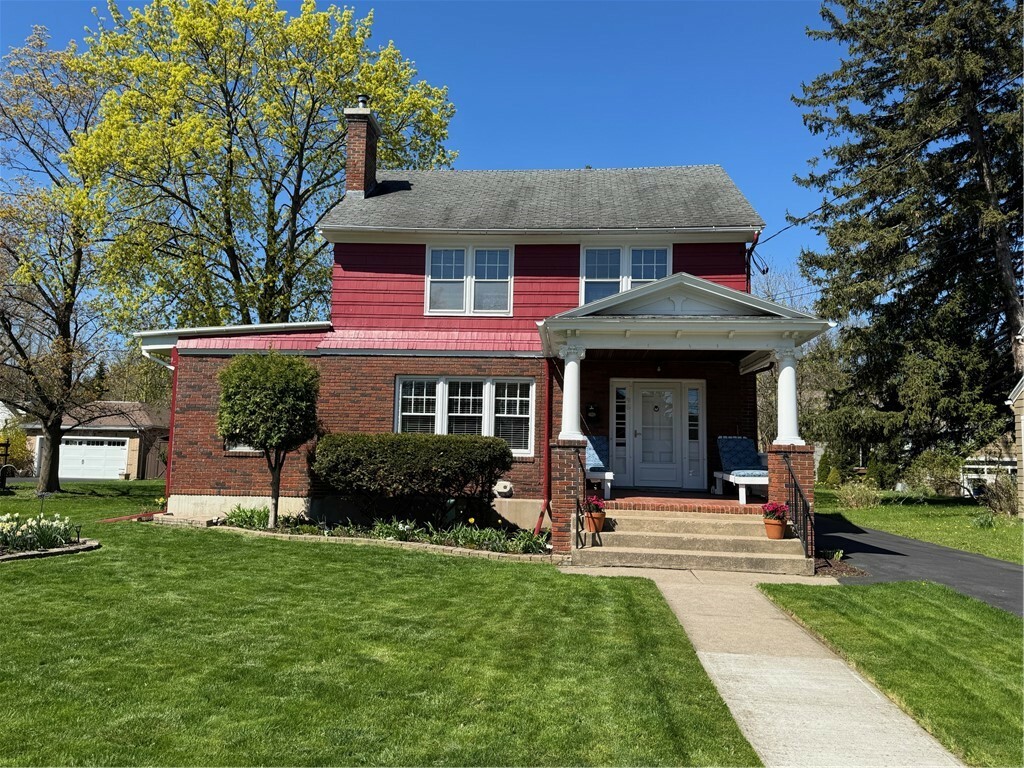 Property Photo: 98 Hillcrest Avenue NY 14456