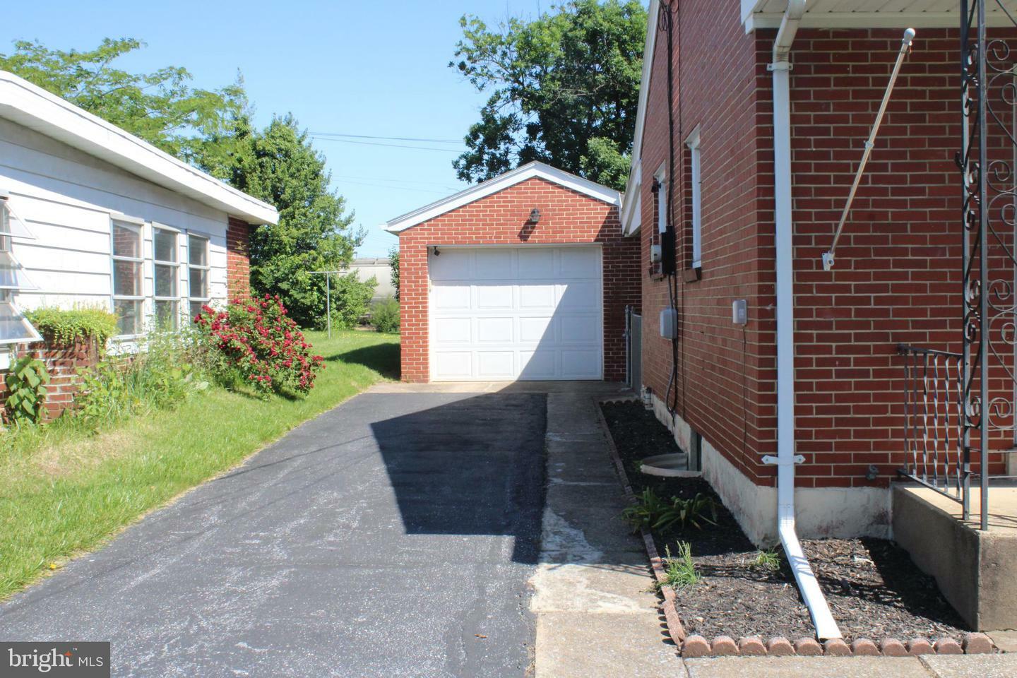 Property Photo:  2900 Morningside Drive  PA 17011 