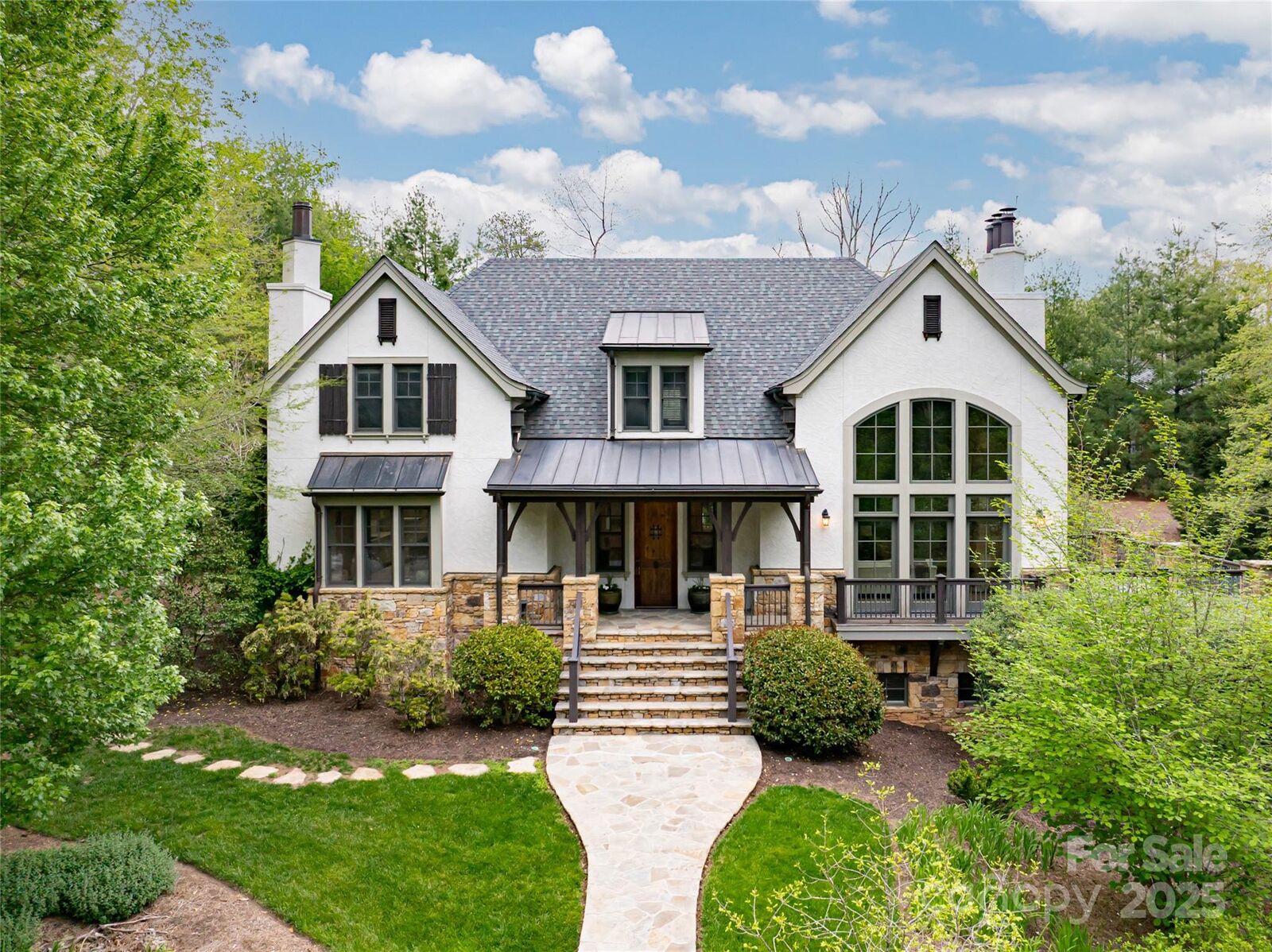 Property Photo:  32 Ramble Way  NC 28803 